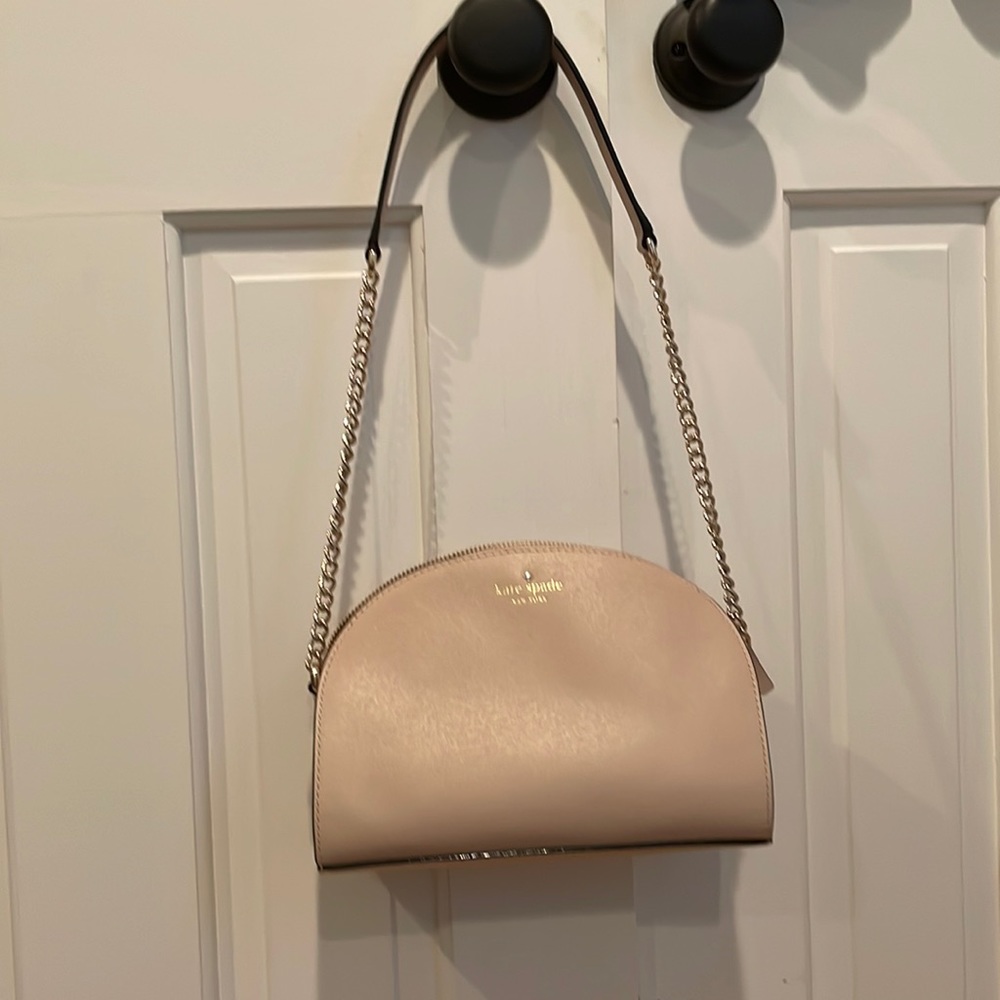 Beige Kate spade bag